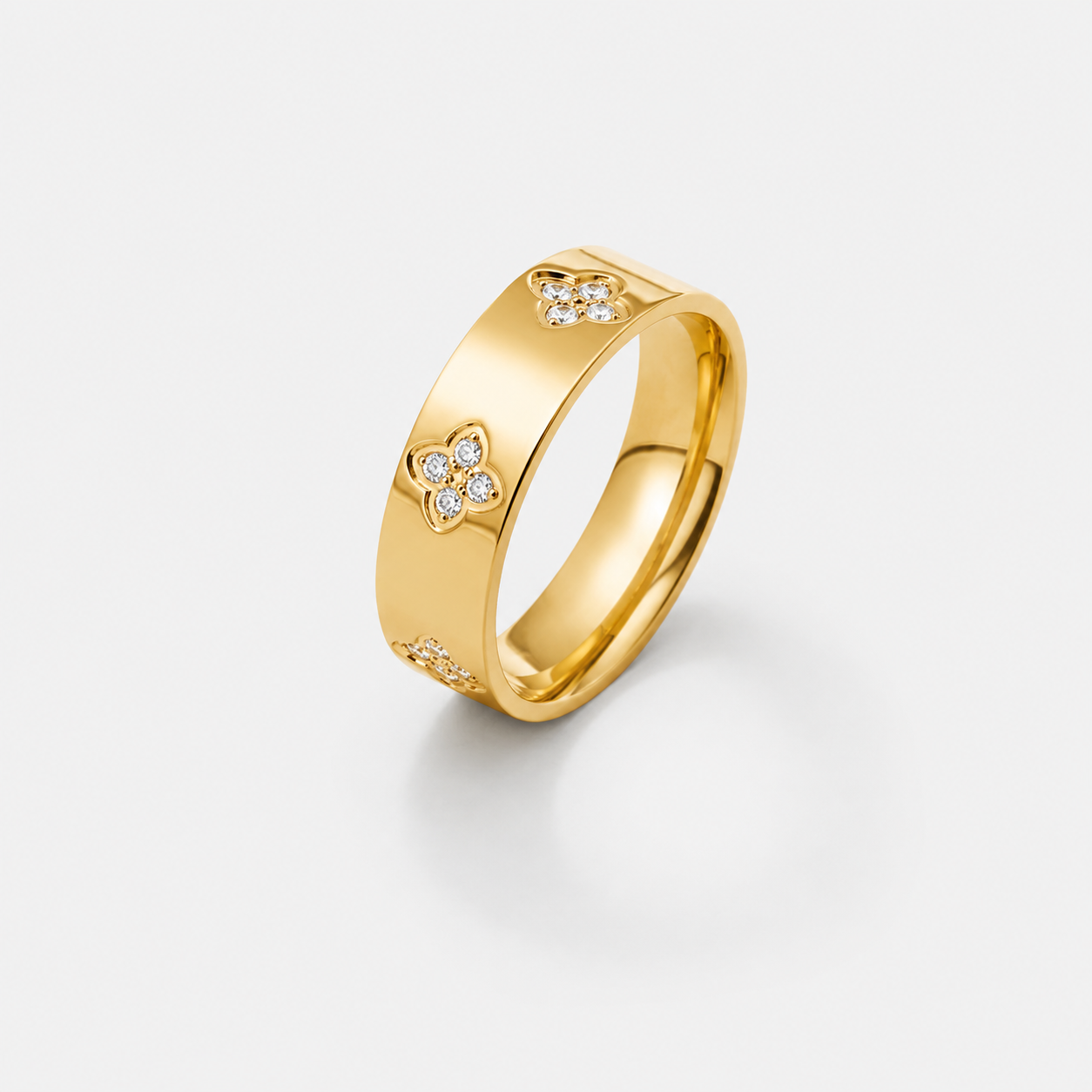 Gold Crystal Clover Band Ring
